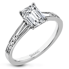 Emerald-cut Engagement Ring & Matching Wedding Band in 18k Gold with Diamonds MR2220-EM_WHITE_18K_SET