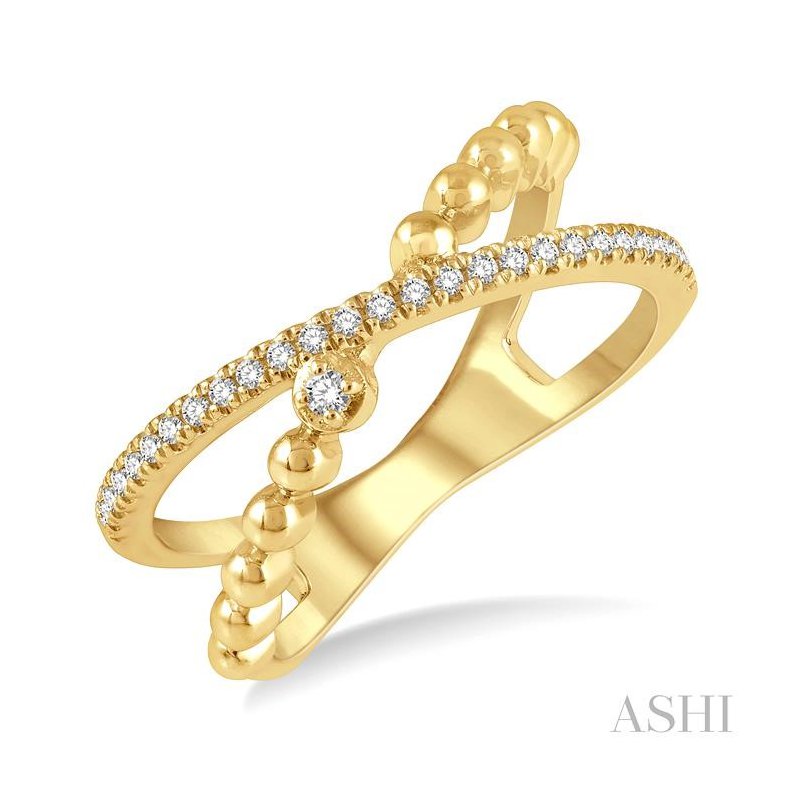 ASHI Criss Cross Diamond Fashion Ring 375C8PPTSYG