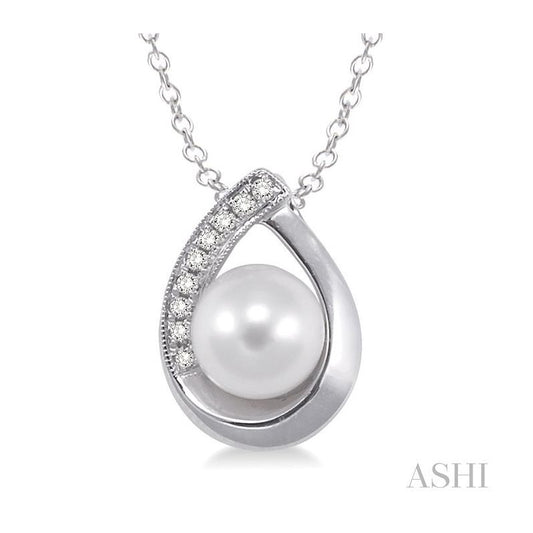 ASHI Silver Pearl & Diamond Pendant 88329PPSSSLPD