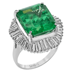 One-of-a-Kind Emerald Halo Ring In 18k Gold With Diamonds 624464