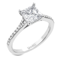 Princess-Cut Engagement Ring In 18k Gold With Diamonds LR2507-PC_WHITE_18K_SEMI