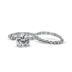 Round-cut Engagement Ring and Matching Wedding Band in 18k Gold with Diamonds MR1907 WHITE 18K SET