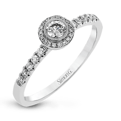 Round-cut Halo Ring & Matching Band in 18k Gold with Diamonds LR1100 WHITE 18K SET