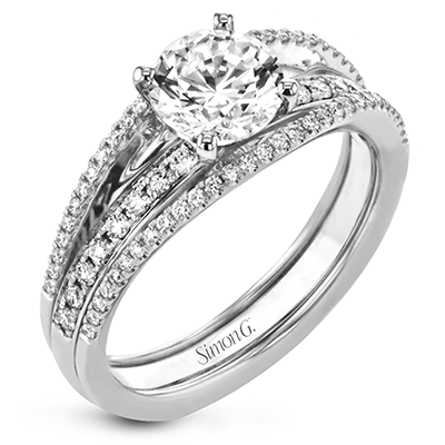 Round-cut Split-Shank Engagement Ring & Matching Wedding Band in 18k Gold with Diamonds LR2686 WHITE 18K SET