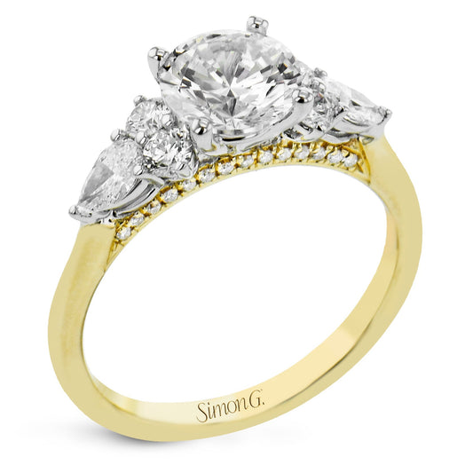 Round-Cut Three-Stone Engagement Ring In 18k Gold With Diamonds LR2563 WHITE 18K SEMI 2T