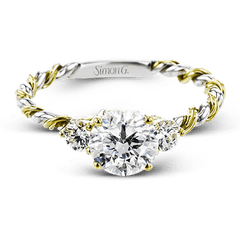 Round-cut Three-stone Engagement Ring & Matching Wedding Band in 18k Gold with Diamonds LR2637 WHITE 18K SET