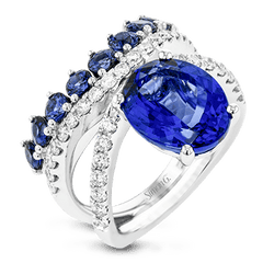 Tanzanite Ring In 18k Gold With Diamonds 751315